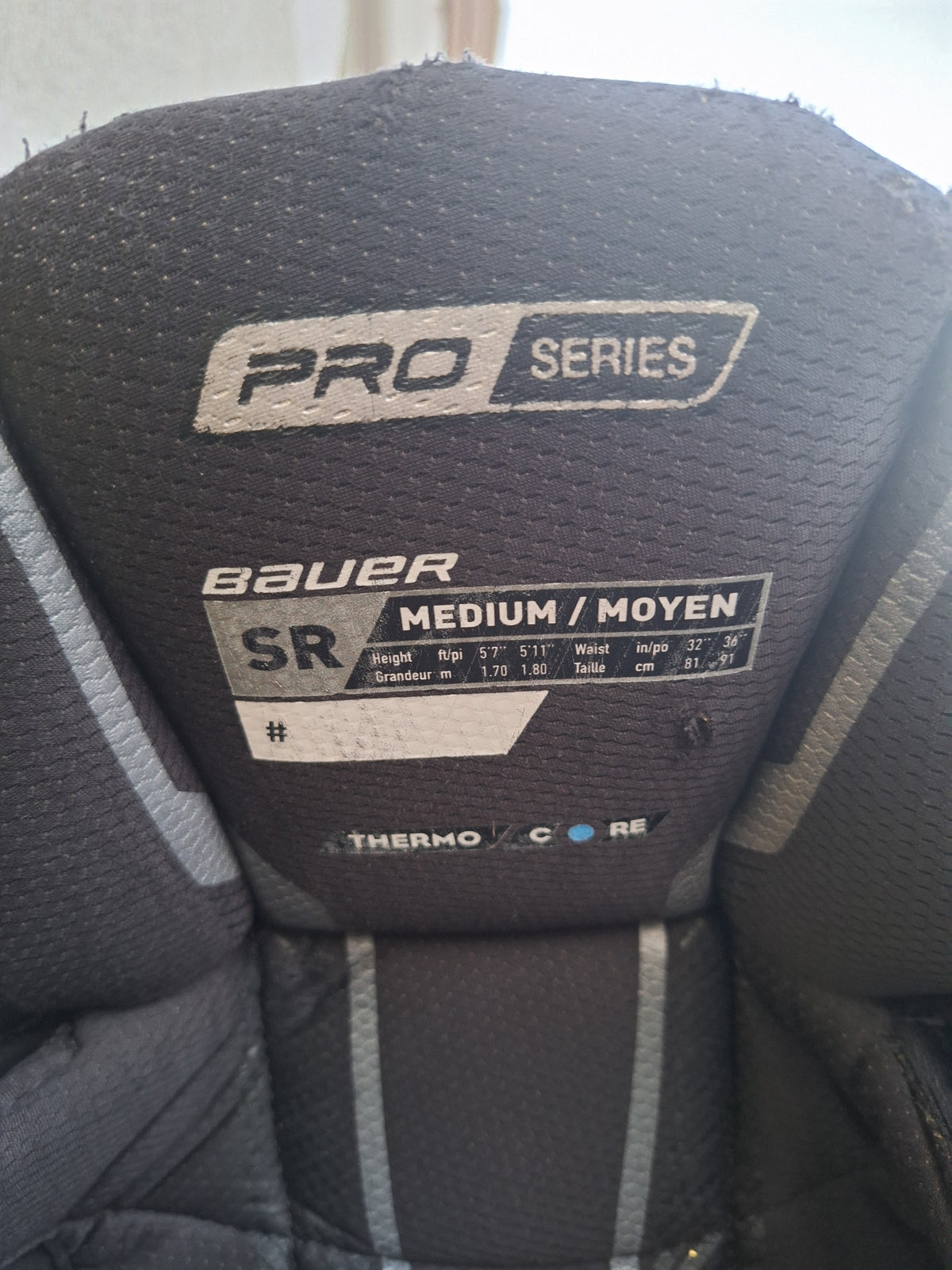 Bauer pro pelihousu Sr M kunto ok.