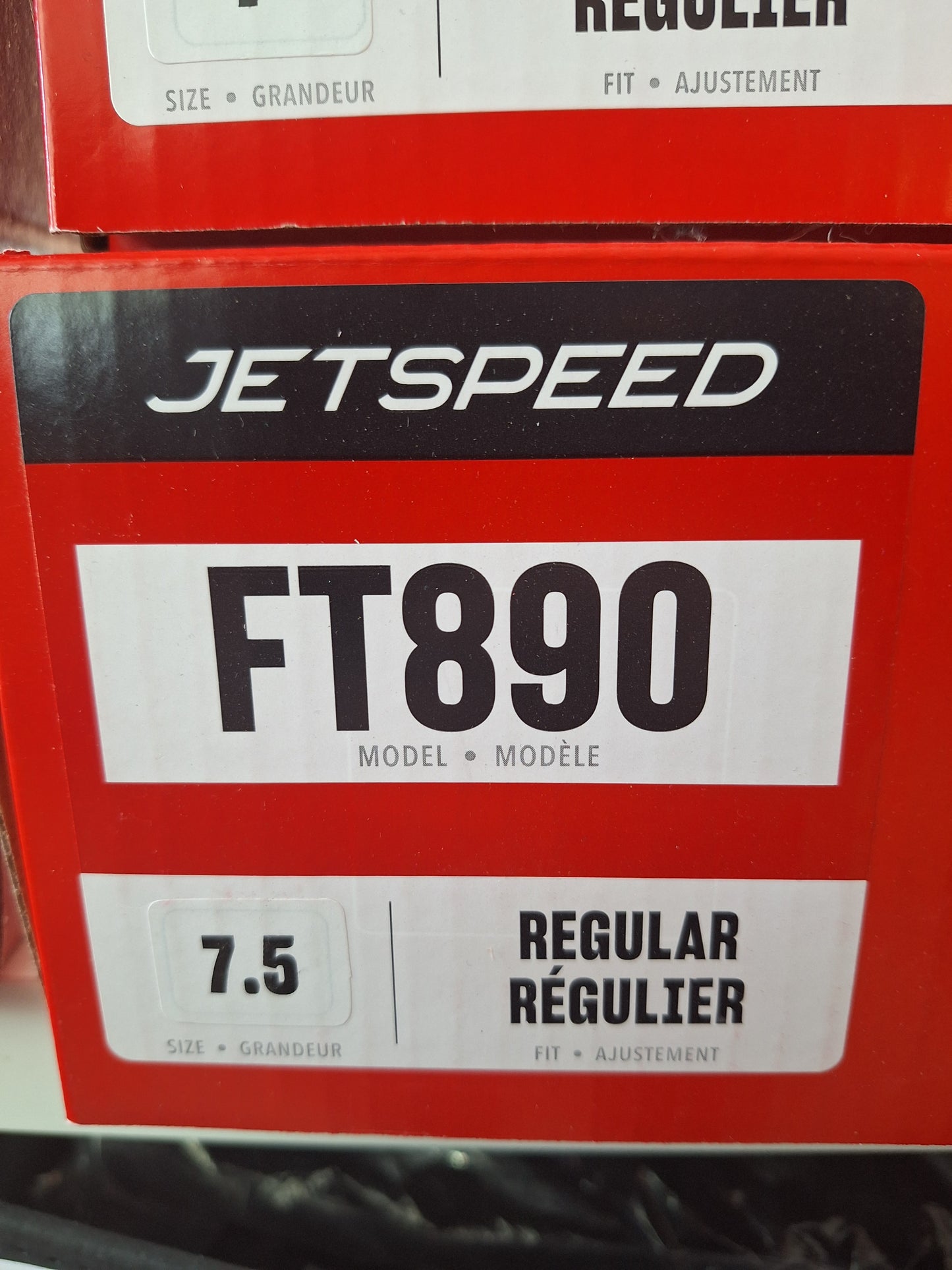 CCM FT890 koko 7,5 = 42,5 lesti Regular