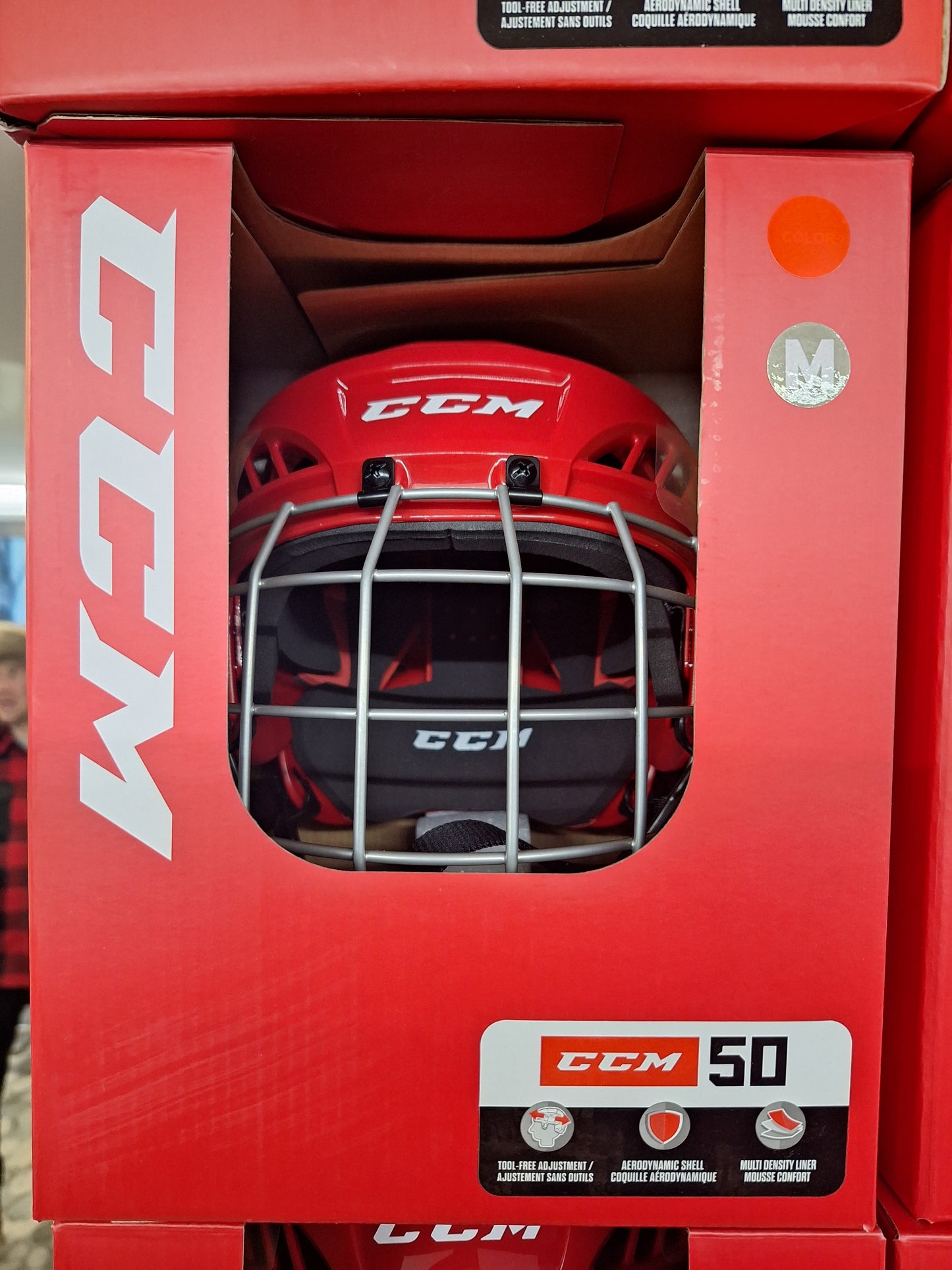 CCM 50 uusi kypärä