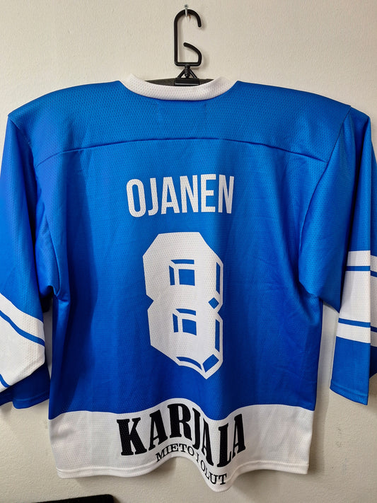 Ojasen paita joka ollut 95 elokuvassa. Paidan koko XXL