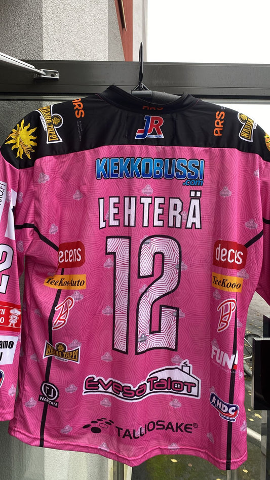 Käyttämätön Jori Lehterän paita koko XL