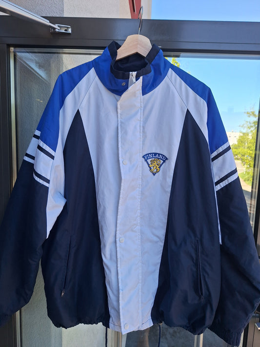 Suomi takki jostain kisoista koko noin L