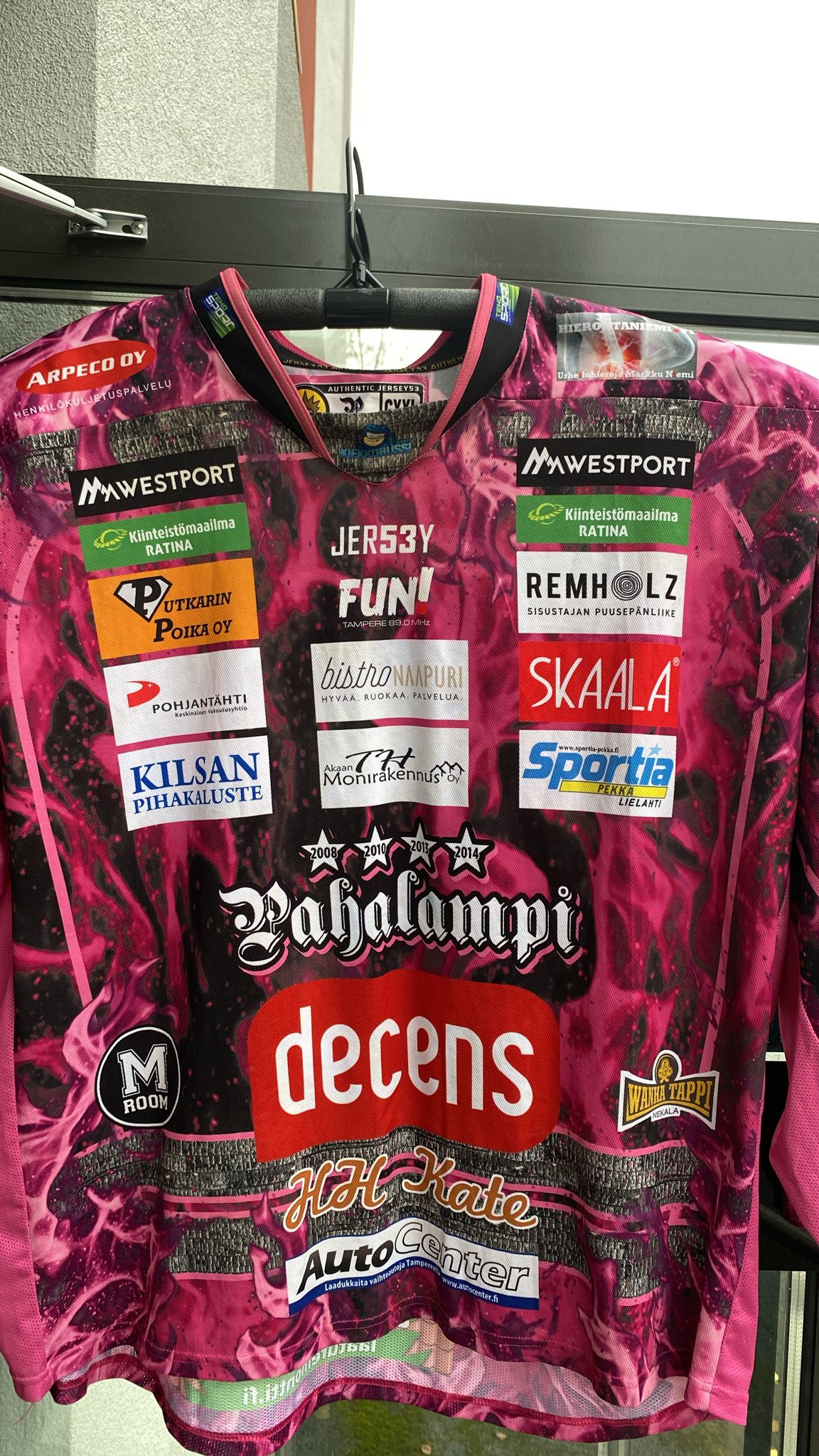 Sasu Hovin Pahalampi rullakiekko Liigapaita GXL