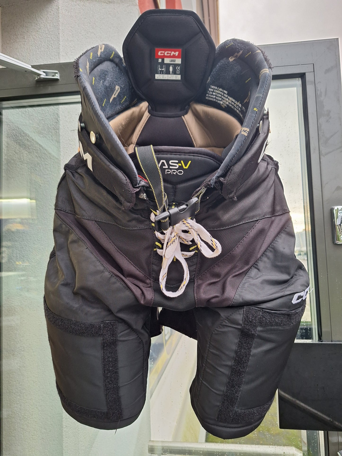 CCM Tacks AS-V Pro koko Sr L