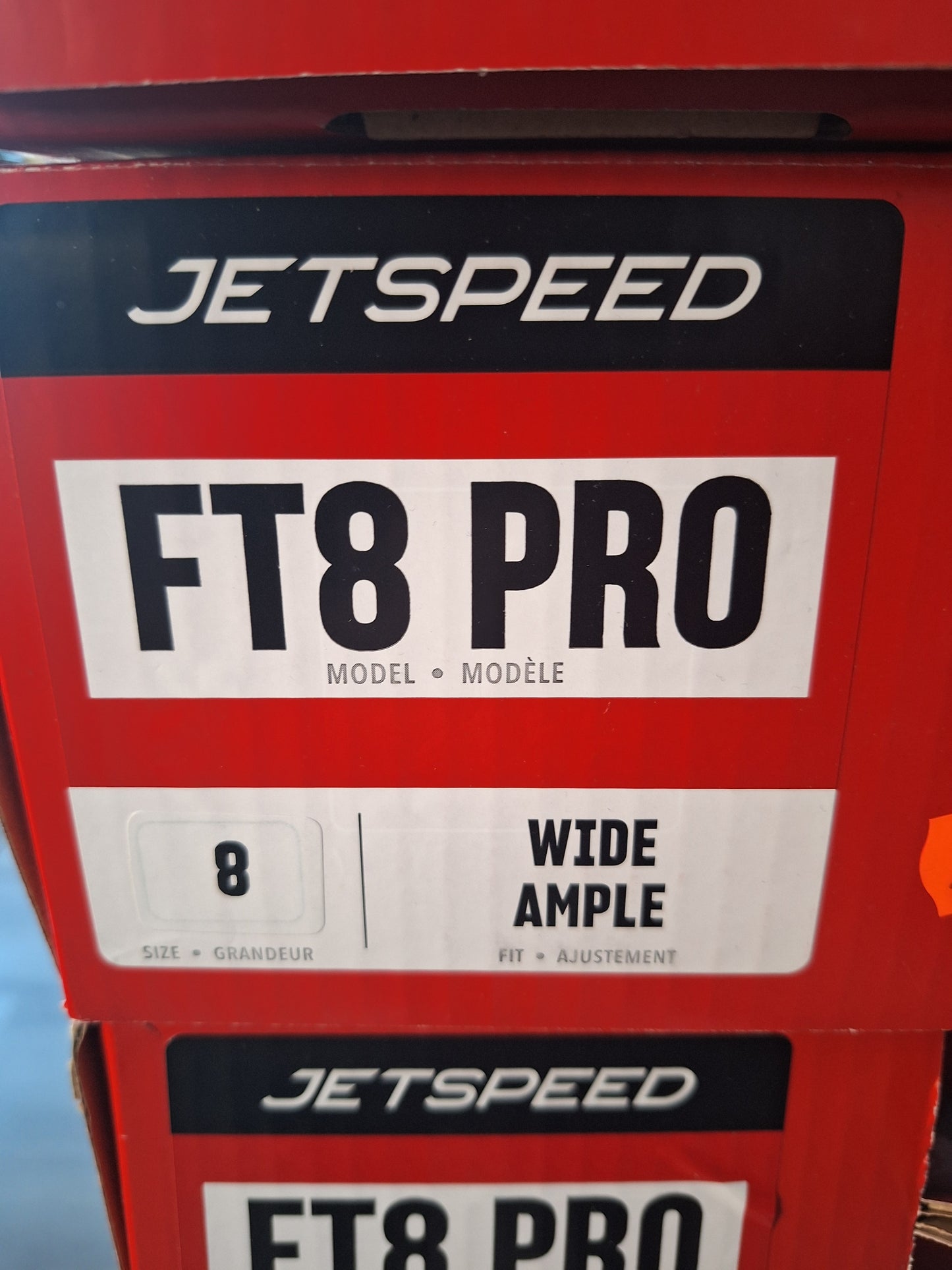 CCM FT8 PRO koko 8 = 43 lesti Wide ample ( leveä )