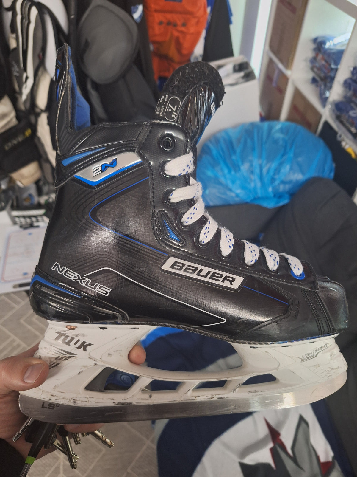 Bauer 2N koko 7.5 = 42.5 käytetyt kunto ok