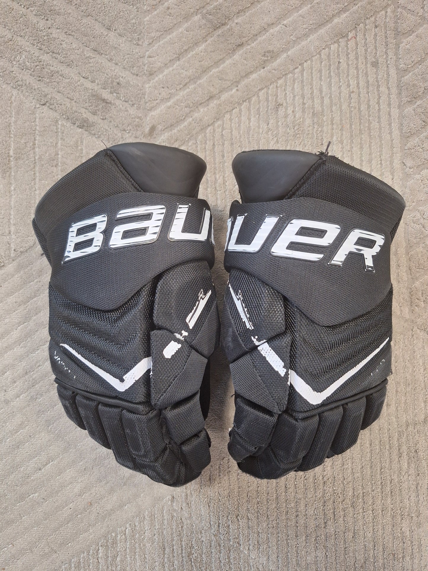 Bauer flylite koko 14" käytetty kunto ok