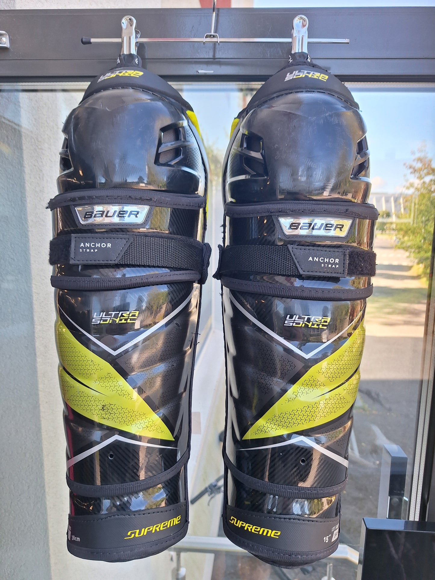Bauer Ultra Sonic Pro koko 15" ( käytetty muutaman kerran lähes uudet )